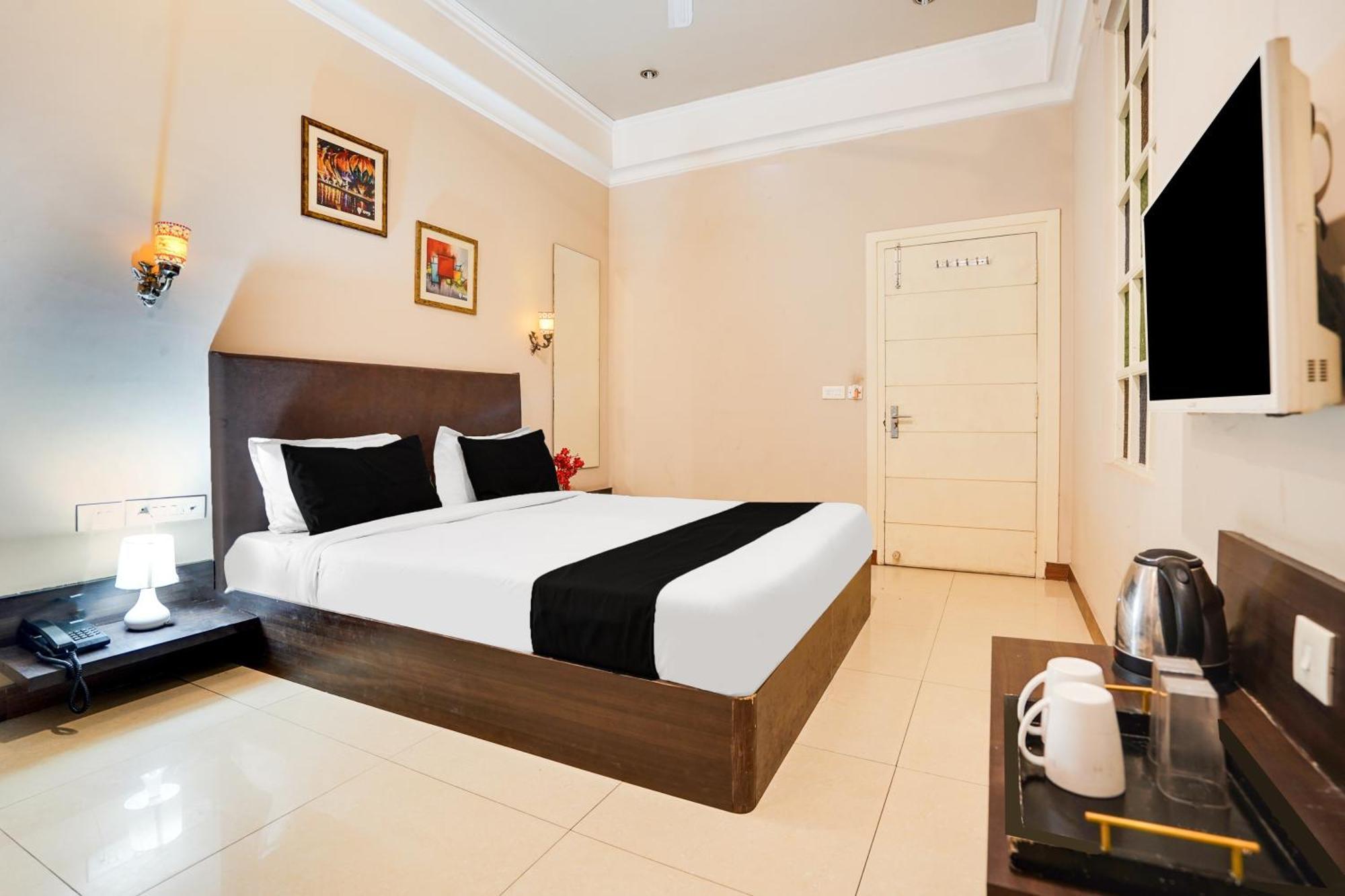 Super Townhouse Mansarovar Near Metro Station Jaipur Exterior foto